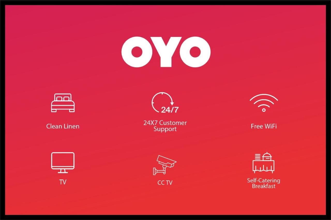 Oyo 9999 Hotel La Wisteria Delhi Kültér fotó